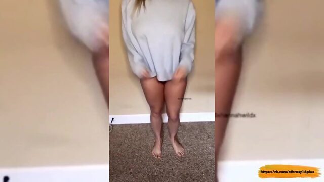 Голый тик-ток  показала сексуальные наряды