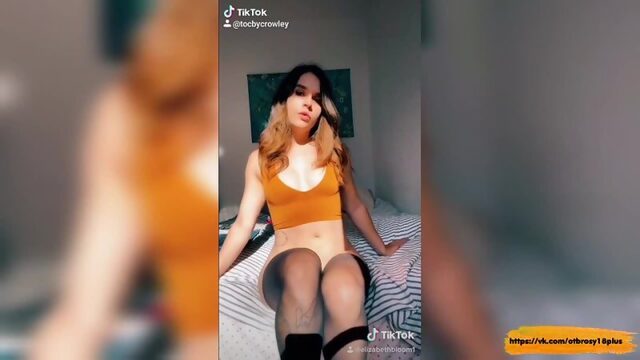 Голый тик-ток  эффектное раздевание