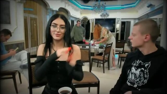 Мелстрой  Яна  Она меня просто трахает 