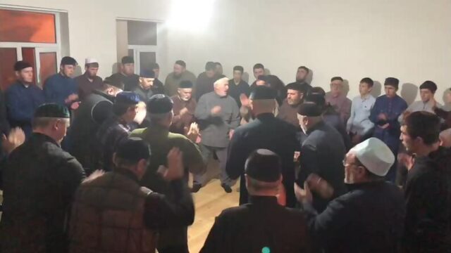 Аллах Дала декъал войл хьо Эми☝️